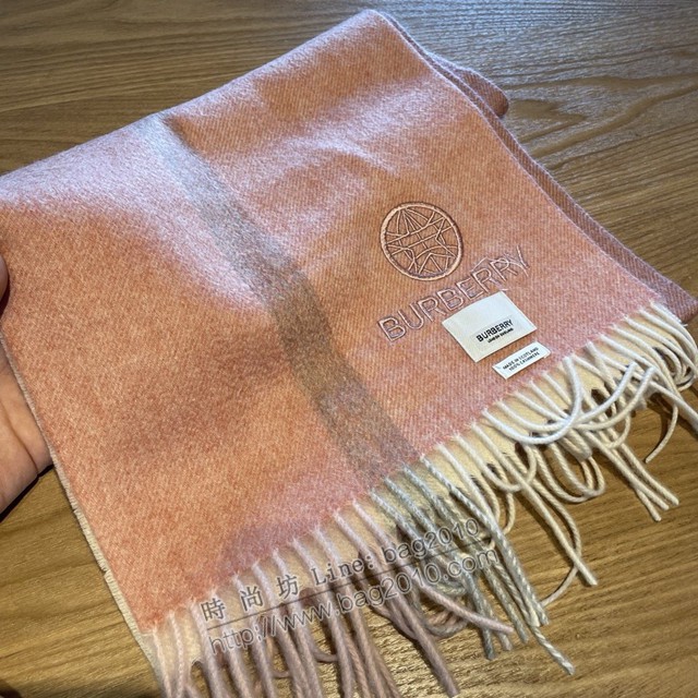 Burberry新款重磅水波紋羊絨圍巾 巴寶莉2021情侶款款純色圍巾  mmj1083